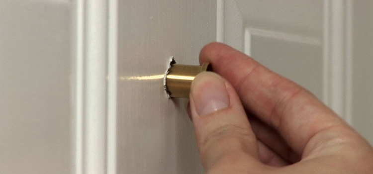 peephole door repair in San Carlos